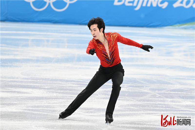 日本游泳健儿夺得冠军,成为焦点(日本游泳健儿夺得冠军,成为焦点人员) 日本游泳健儿夺得冠军,成为焦点(日本游泳健儿夺得冠军,成为焦点人员)