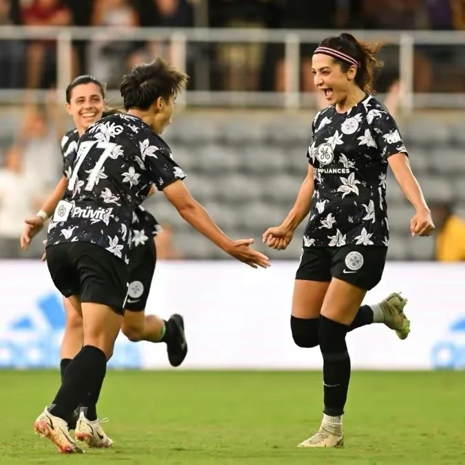 aoa体育体育在线登录-加拿大女足成功击败荷兰女足晋级决赛！