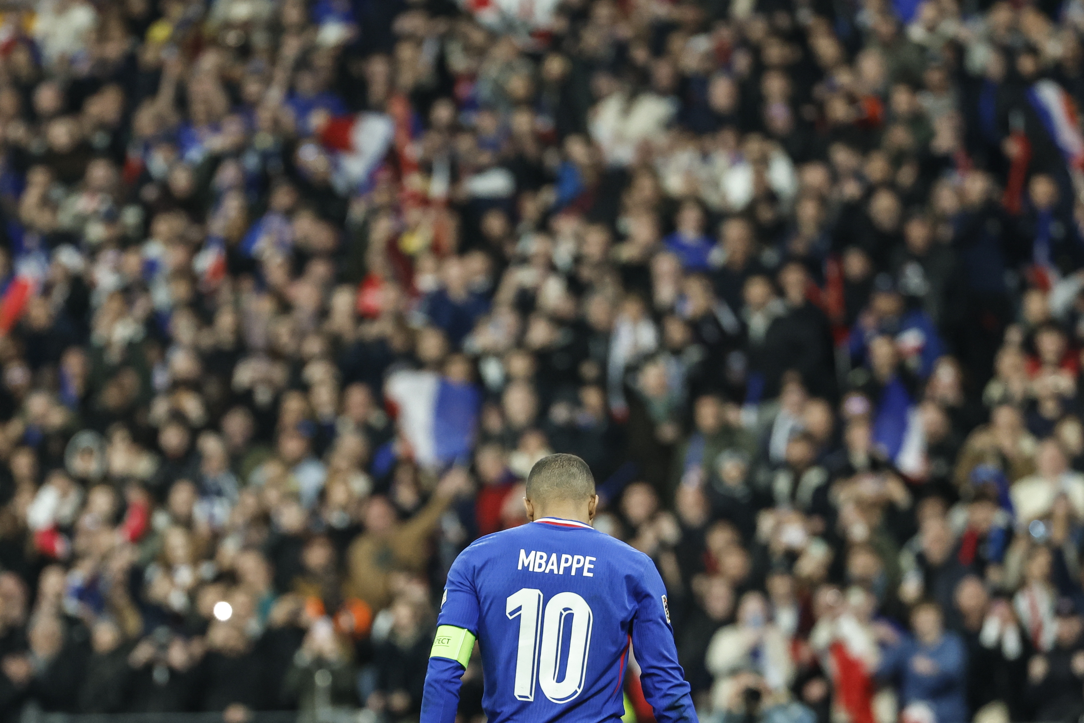 关于球星表现出色:法国队晋级下一轮的信息 关于球星表现出色:法国队晋级下一轮的信息