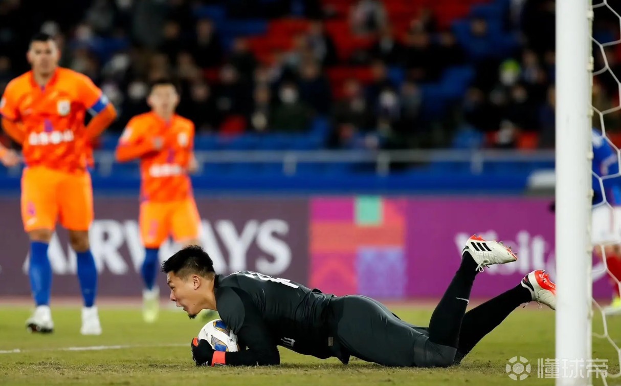 aoa体育体育app-山东泰山全场碾压亚冠，如同剧本杀再现，绝杀的简单介绍