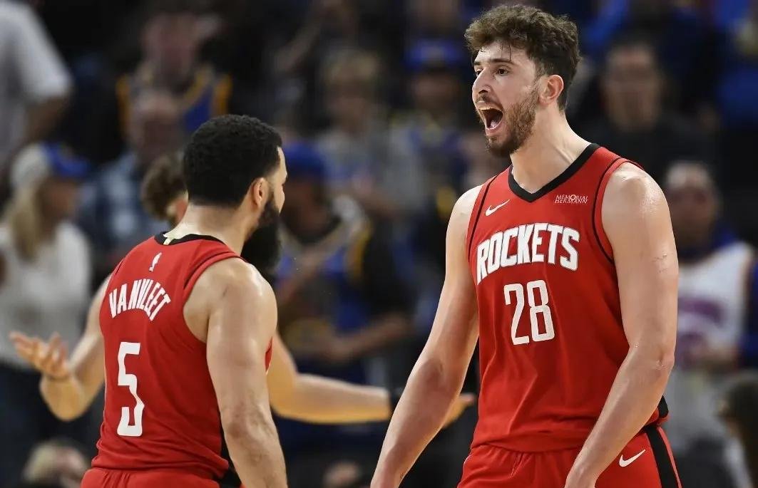 快船战胜篮网,马刺不敌爵士 快船战胜篮网,马刺不敌爵士