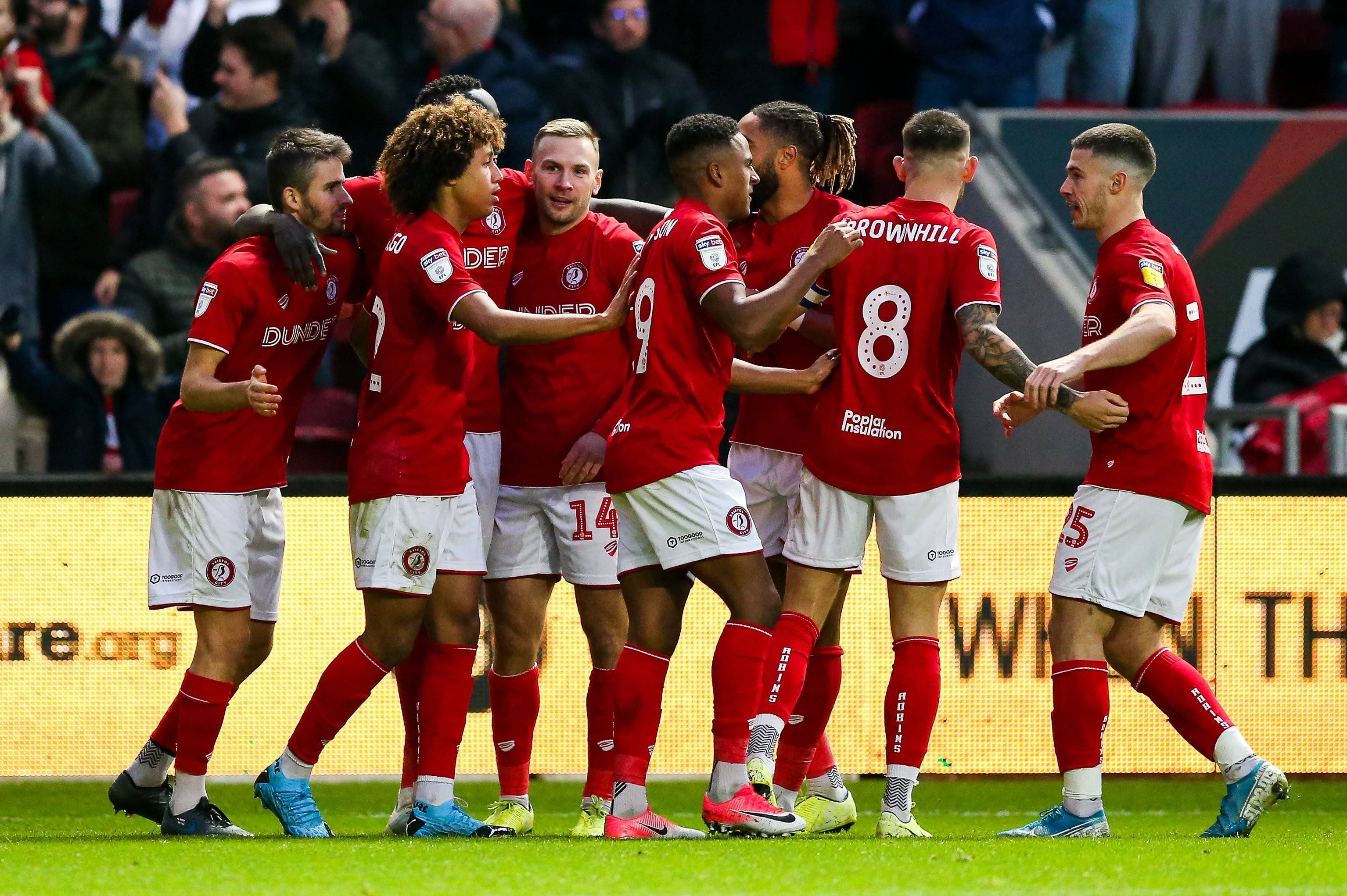 包含谢菲联客场失利，富勒姆主场笑到最后的词条