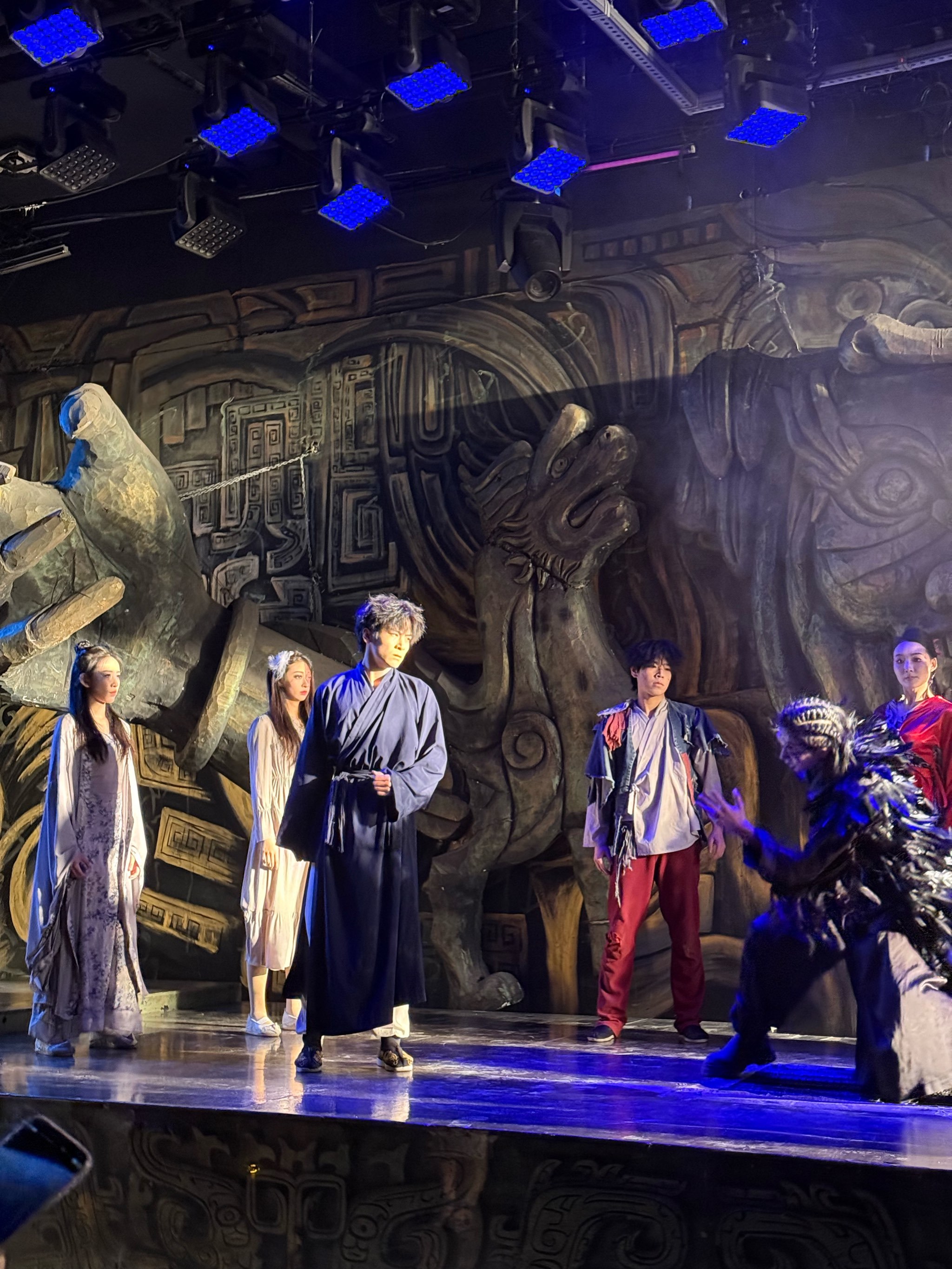 现场气氛热烈,比赛过程悬念丛生的简单介绍 现场气氛热烈,比赛过程悬念丛生的简单介绍