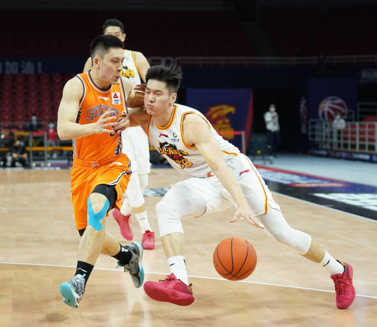 aoa体育体育app下载-欧洲篮球联赛决赛，激烈对抗引围观