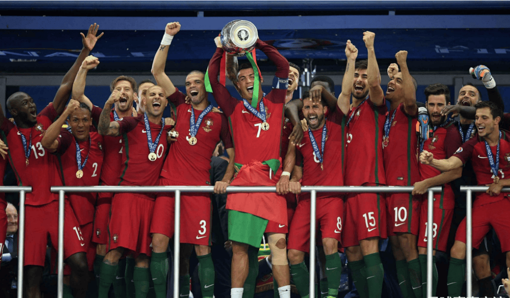 aoa体育体育网页版入口-欧洲足球强者对决，精彩不容错过