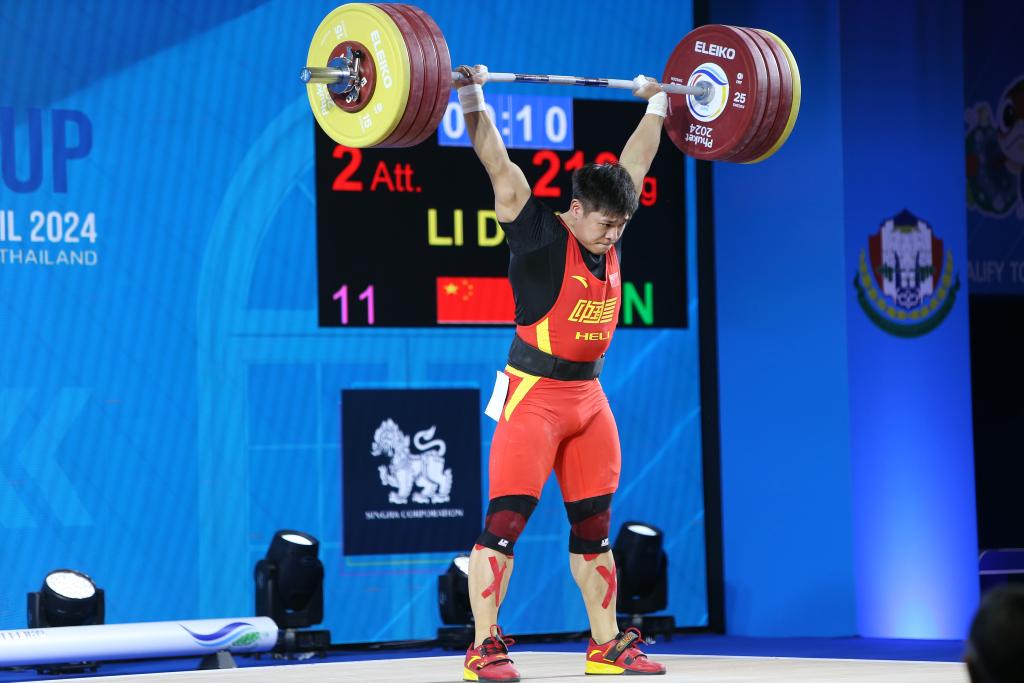 aoa体育体育app-阵容强大！举重选手年年出色表现的简单介绍