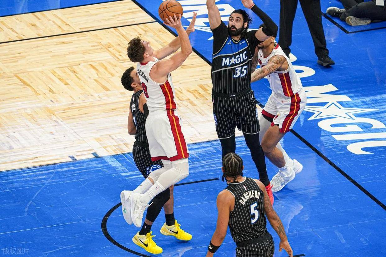 关于猛龙再胜尼克斯,继续领先东部半决赛的信息 关于猛龙再胜尼克斯,继续领先东部半决赛的信息