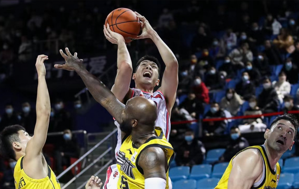 aoa体育体育app-关于赫塔费迎战劲敌，全队备战努力争取胜利的信息