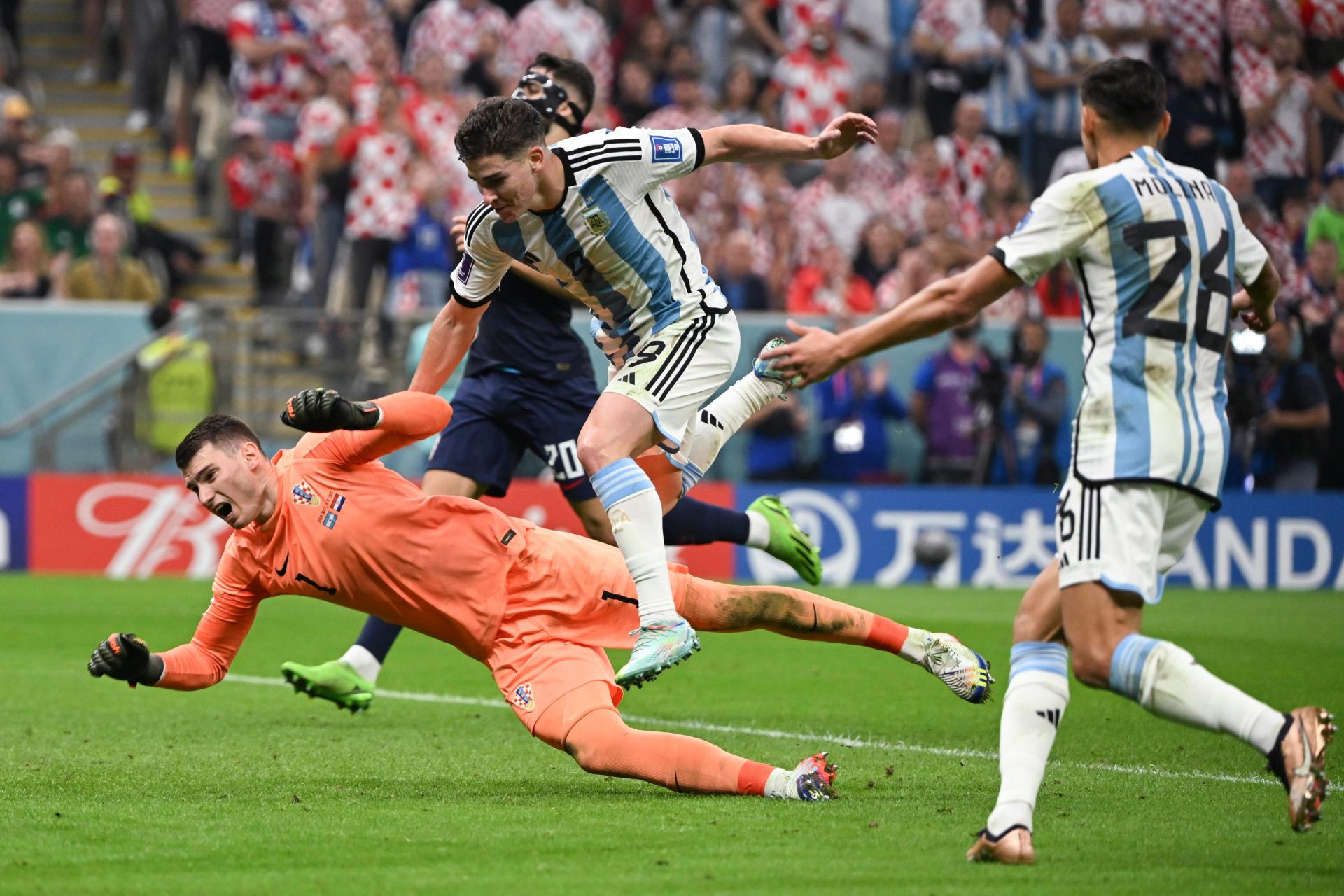 克罗地亚成功挺进欧预赛淘汰赛 克罗地亚成功挺进欧预赛淘汰赛